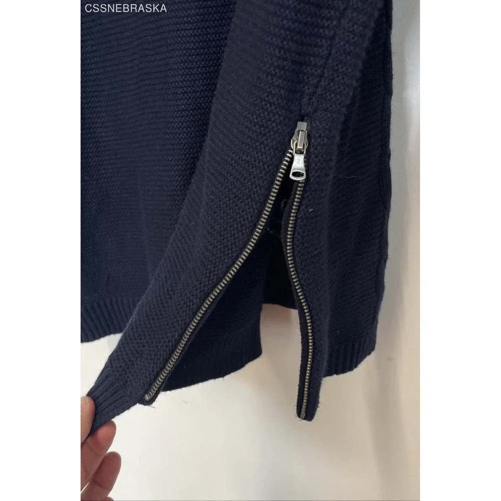 Talbots Navy‎ Blue Women's Sweater - Size XS